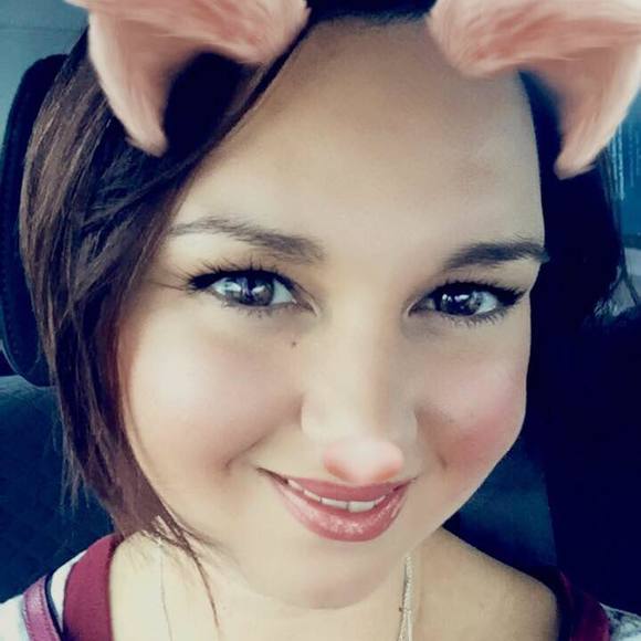 Meet your Posher, Sheila - Picture 1 of 1